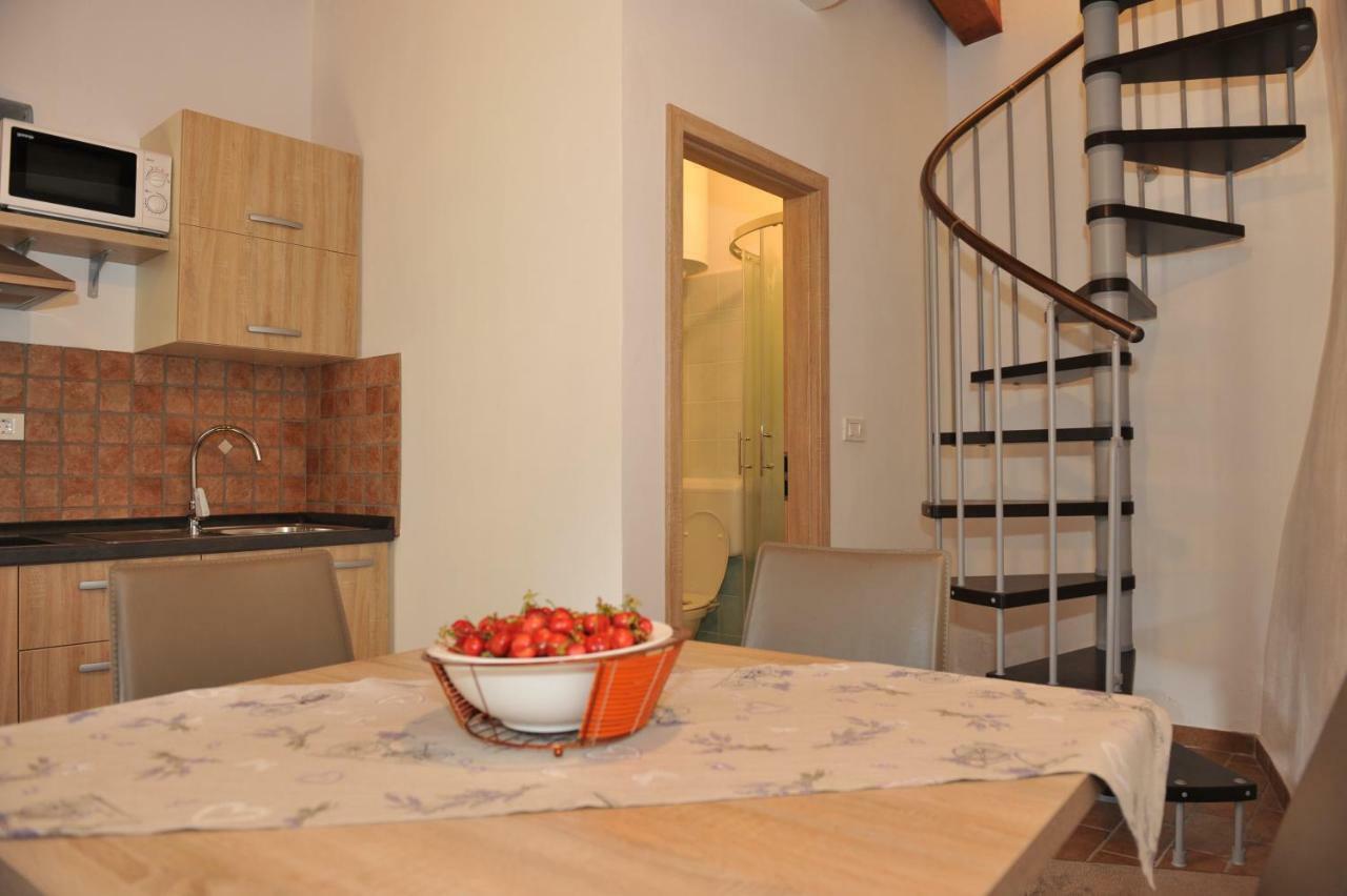 Apartmaji Kumar Smartno Εξωτερικό φωτογραφία